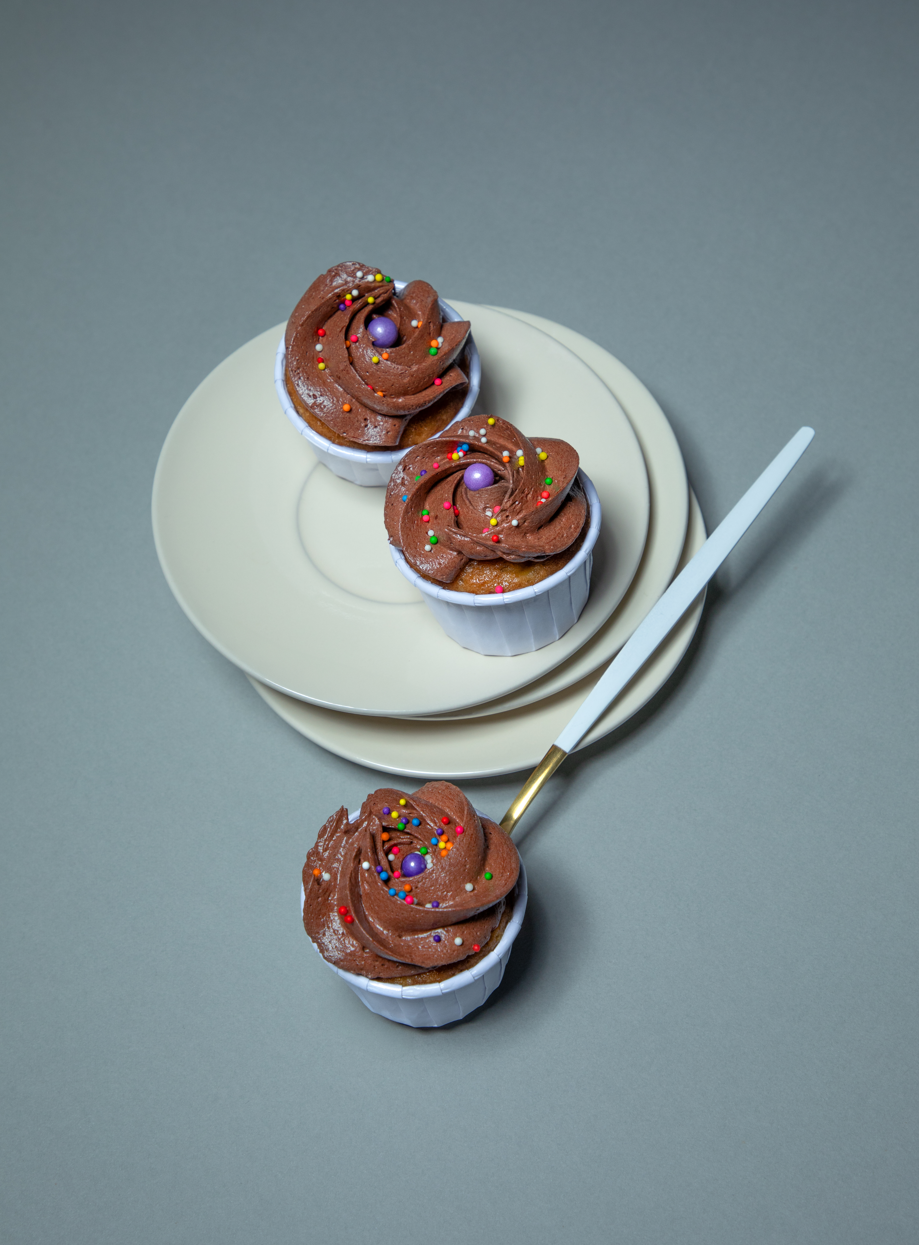 Banana Cake w Dark Chocolate Buttercream